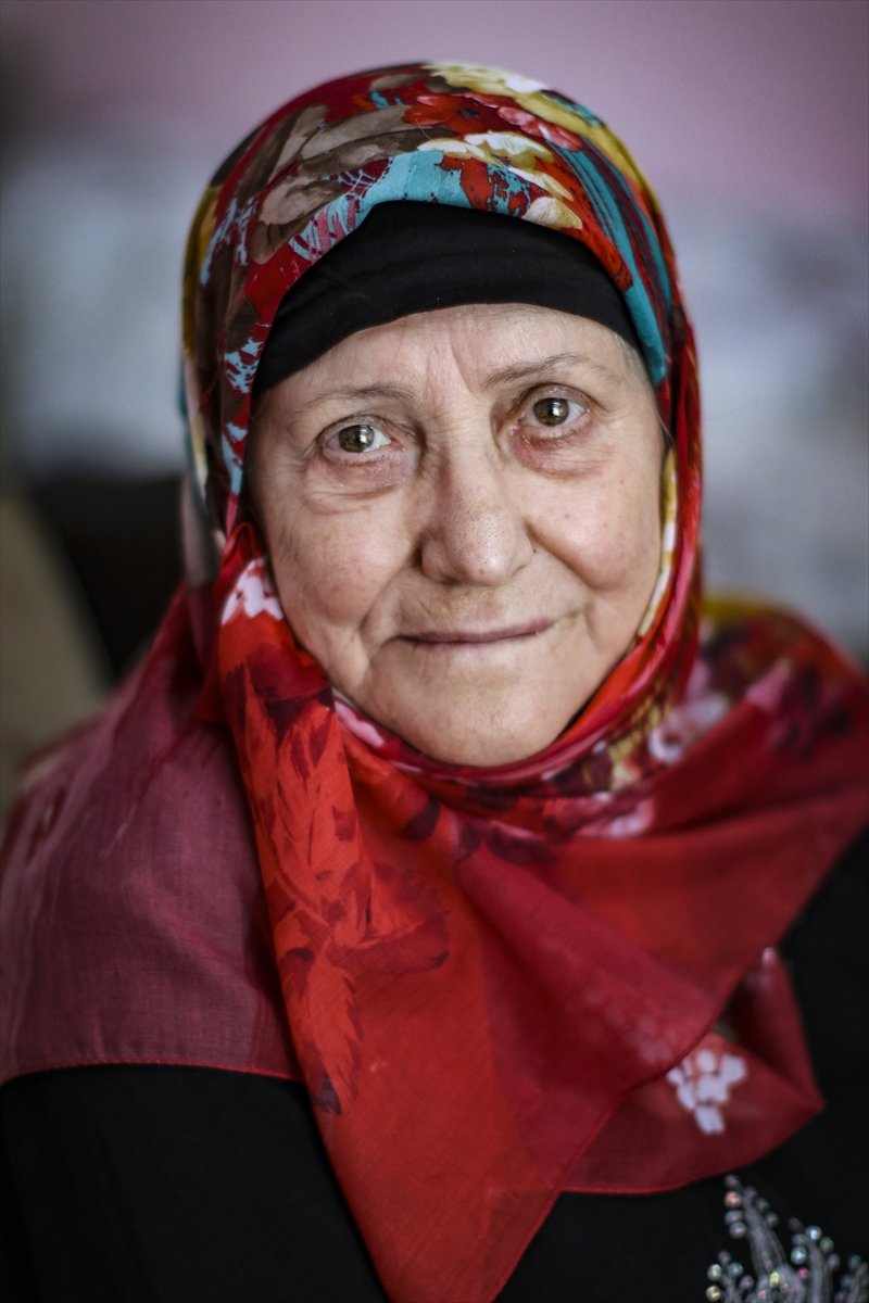 Huzurevinde Yazdığı Şiirleri 82 Yaşında Kitaplaştırdı