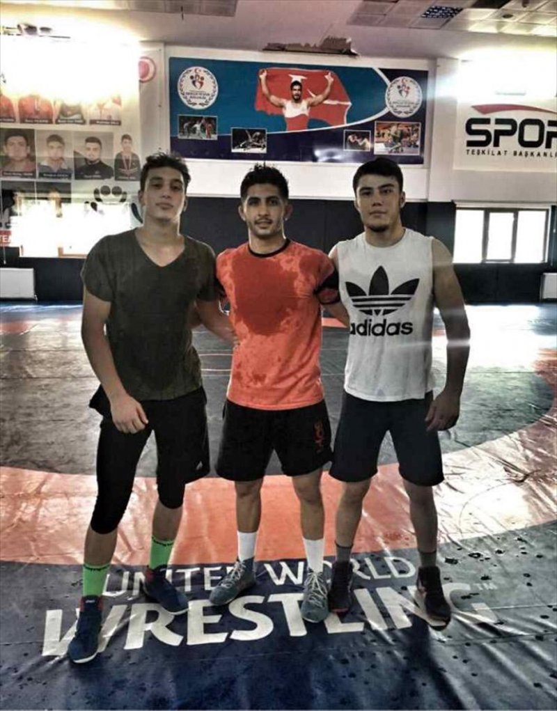 Kızılcahamam'dan İki Sporcu