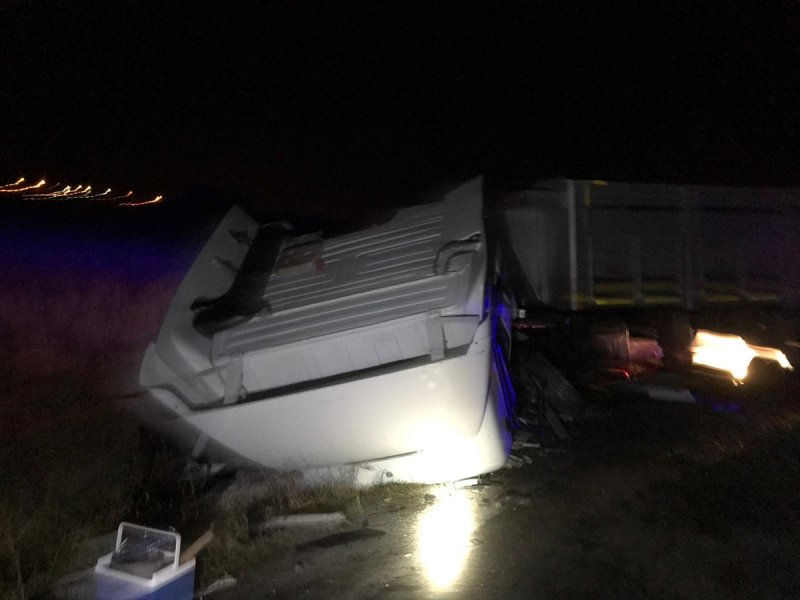 Konya'da Kamyon İle Tır Çarpıştı: 1 Ölü, 1 Yaralı