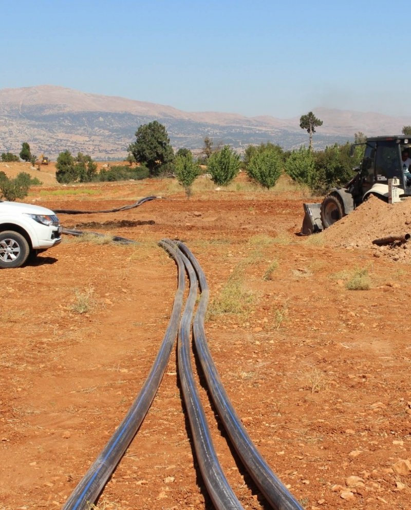 Antalya Büyükşehir Belediyesi Elmalı'nın Geçmen Mahallesi'nde Yaşanan İçme Suyu Sorunu Çözmek İçin Çalışma Başlattı