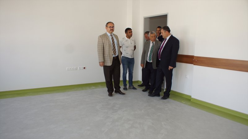 Kaymakam Keleş Ve Başkan Demirbaş Okul İnşaatını İnceledi