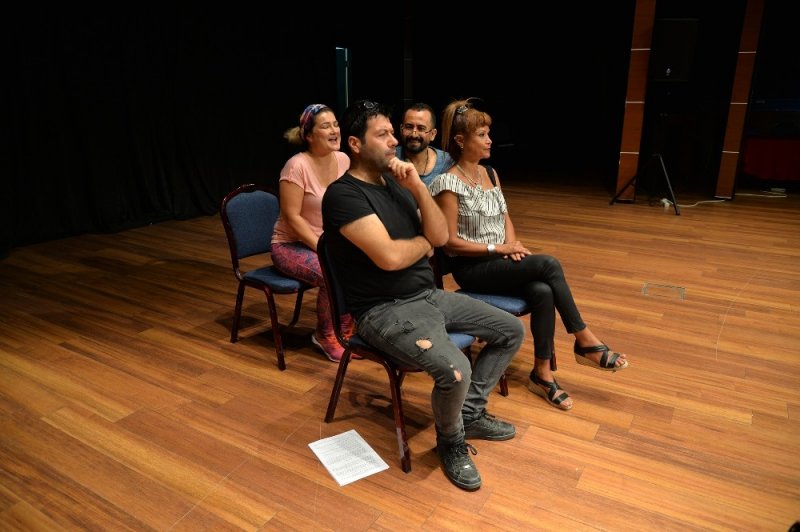 Mersin Büyükşehir Belediyesi Şehir Tiyatroları, Yeni Sezonda Perdelerini Sevgili Doktor İle Açacak