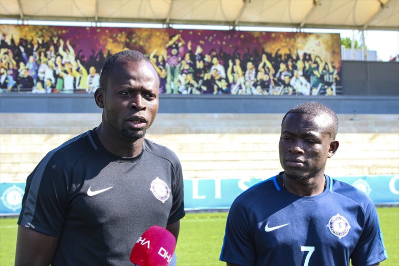 Ayuk, Osmanlıspor'un Başarısına Odaklandı