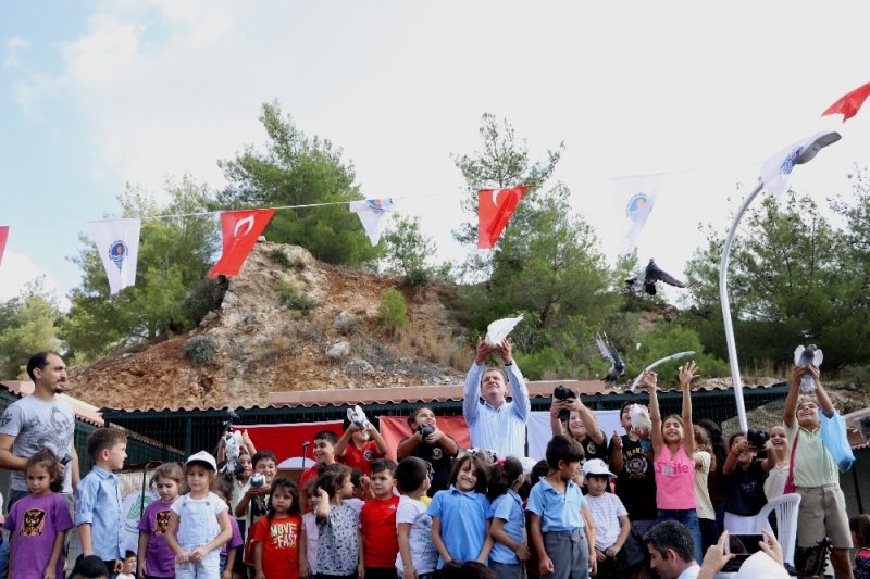 4 Ekim Dünya Hayvanları Koruma Günü