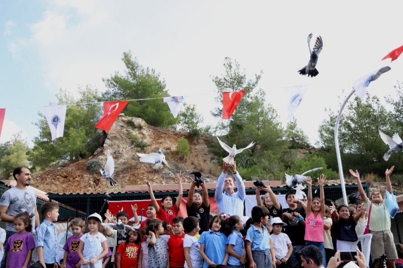 4 Ekim Dünya Hayvanları Koruma Günü