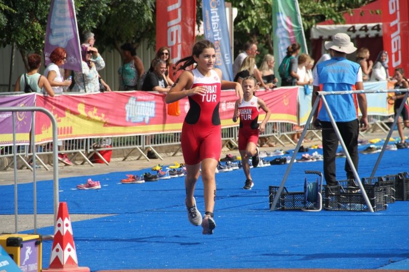 Alanya Triatlon’da 50 Ülkeden Bin Sporcu Ter Döküyor