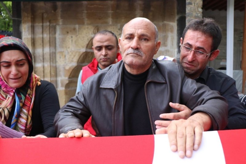 Hatay Şehidi Son Yolculuğuna Uğurlanıyor