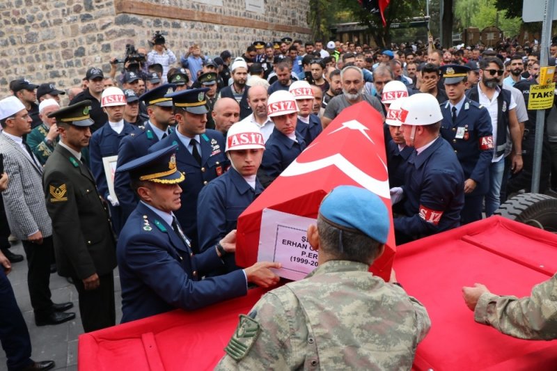 Hatay Şehidini Son Yolculuğuna Uğurlandı