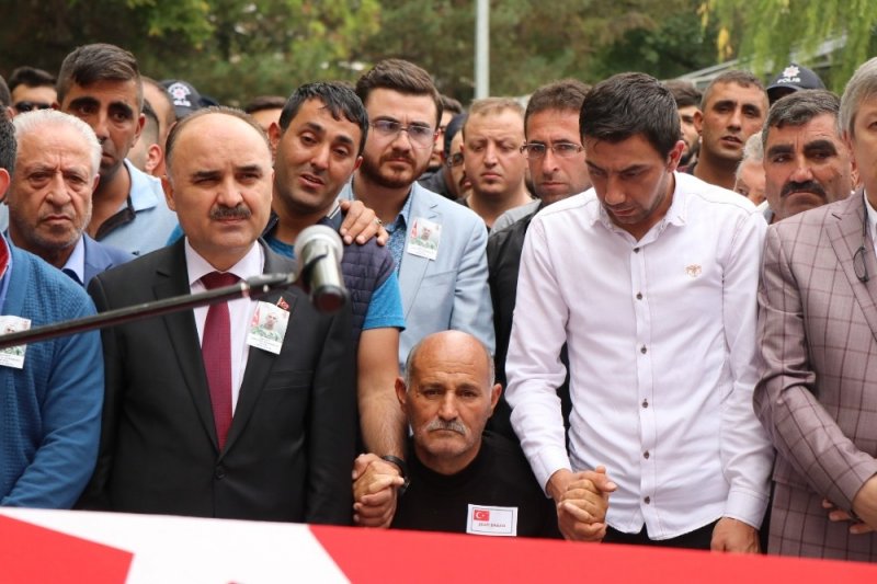 Hatay Şehidini Son Yolculuğuna Uğurlandı