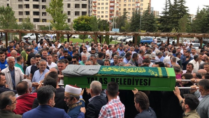 Talasgücü Belediyespor Eski Başkanı Toprağa Verildi