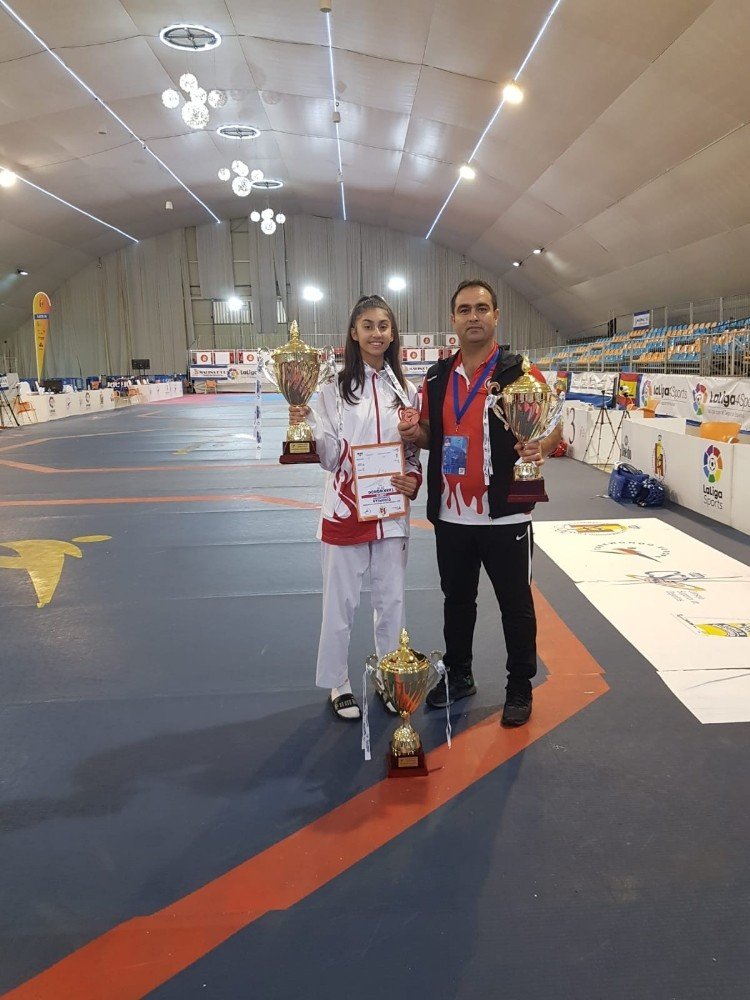 Melmek Sporcusu İspanya’da Avrupa 3.’sü Oldu