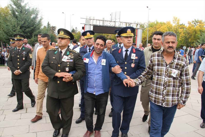 Şehit Asker Erhan Gürbüz Son Yolculuğuna Uğurlandı