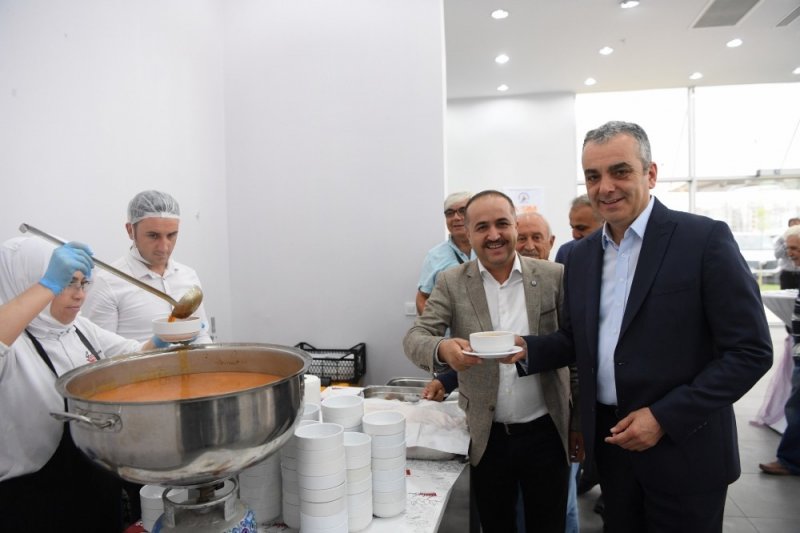 Esen, Bucaklıların Tarhana Buluşması’na Katıldı