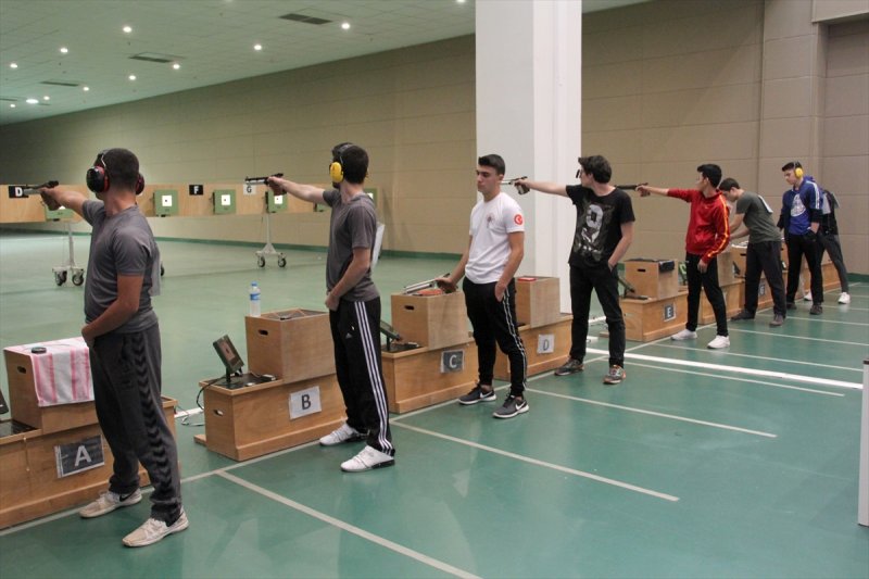 10 Metre Tabanca Müsabakalarında İki Türkiye Rekoru Kırıldı