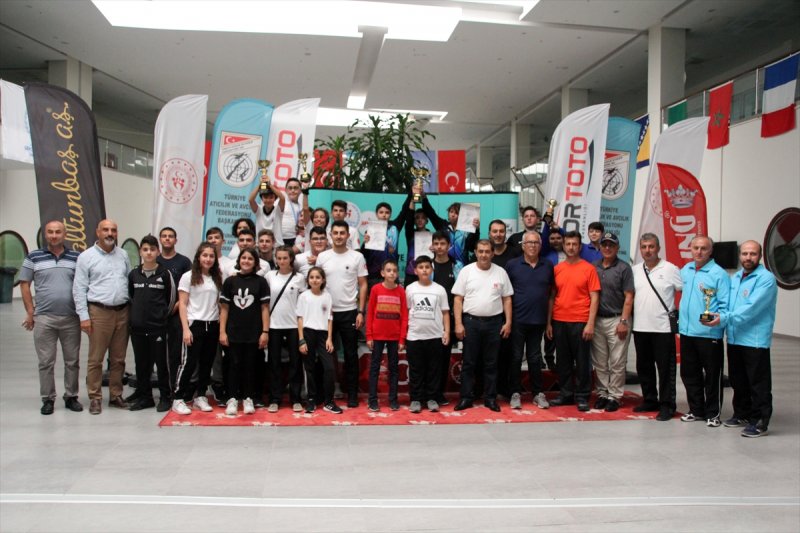 10 Metre Tabanca Müsabakalarında İki Türkiye Rekoru Kırıldı