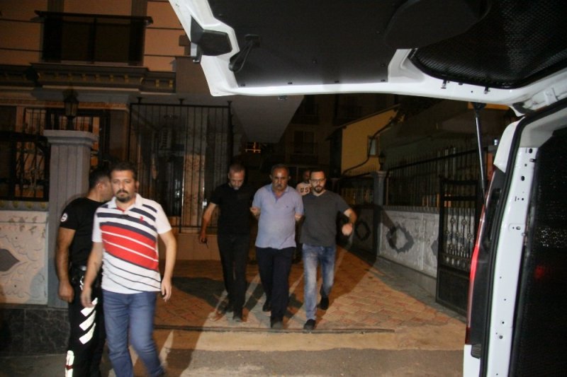 Antalya'da İki Komşu Arasında Çıkan Tartışma Ölümle Sonuçlandı