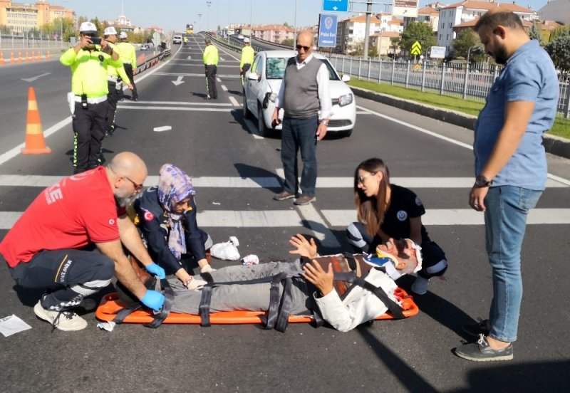 Kazada Yaralanan Yaşlı Adam Polise Bisikletini Sordu