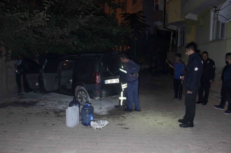 Erken Fark Edilen Yangın, Otomobilin Tamamen Yanmasını Engelledi