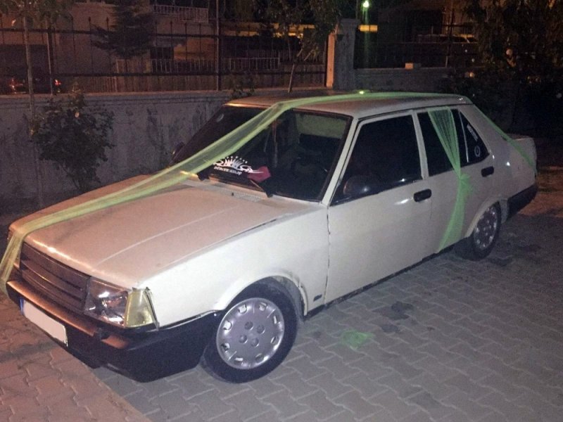 Konya'da Gelin Arabası Gibi Süslenen Otodan Bakın Ne Çıktı