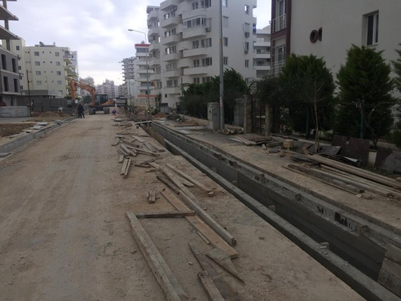 Yağmur Suyu Hattı Döşeme Çalışmaları Tüm Hızıyla Devam Ediyor