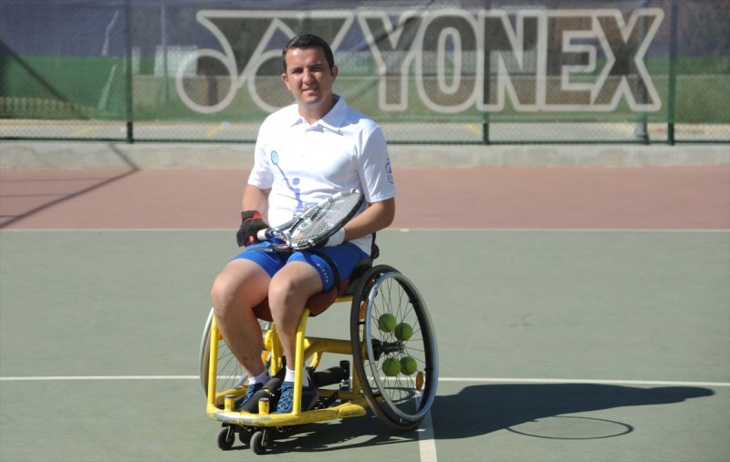 Tekerlekli Sandalye Tenis Sporuyla Tüm Engellere Meydan Okuyorlar