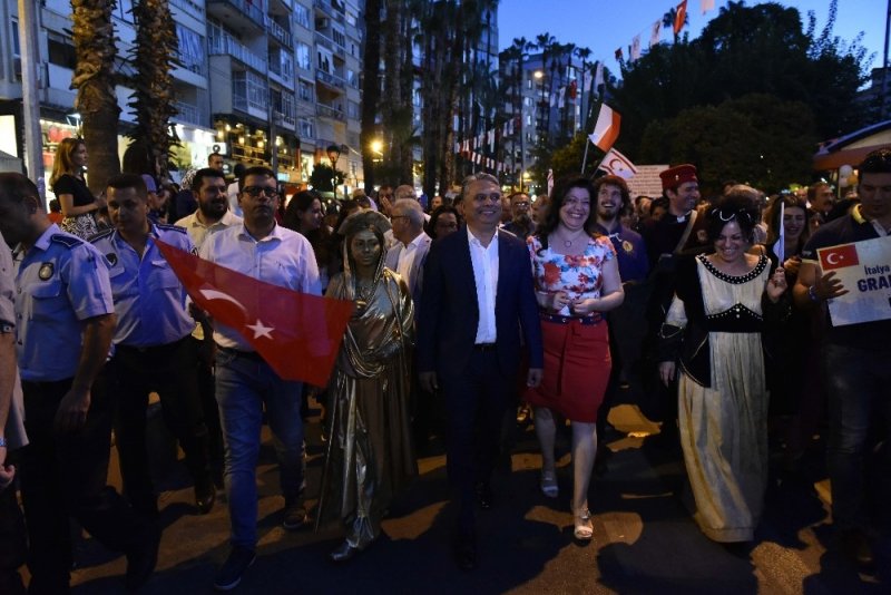 Bu Yıl 4'üncüsünü Gerçekleştirdiği Kaleiçi Old Town Festivali, Başladı