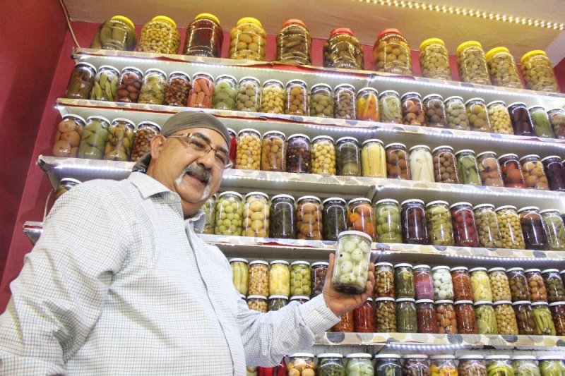 237 Çeşit Turşu ve 12 Bin Kavanoza Ulaştı