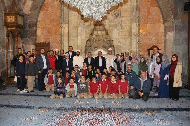 Barış Pınarı’na Katılan Mehmetçik İçin Fetih Suresi Okundu