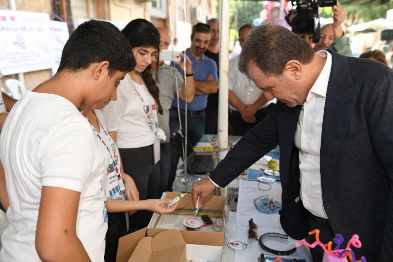 Mersin Büyükşehir Belediye Başkanı Vahap Seçer, Erasmusdays Gününde Öğrencilerle Buluştu