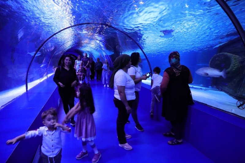 Torosların Kadınları Antalya’yı Gezdi