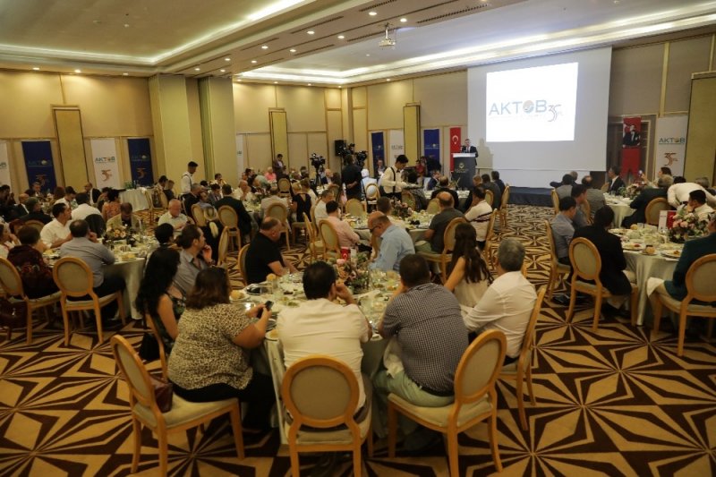 Antalya'nın Tarihi, Turistik, Estetik Merkezlerinden Geçen Otobüslerle Ring Seferleri Başlayacak