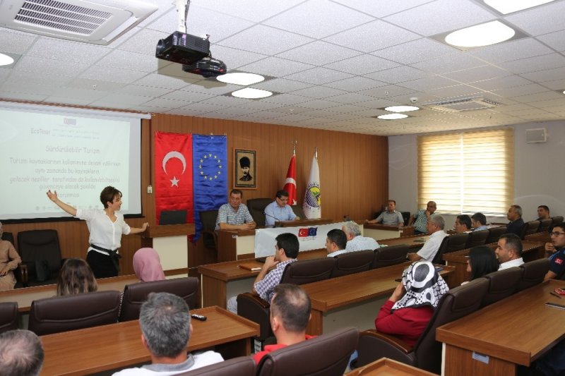 Yerel Kalite Sözleşmesi ve Sürdürülebilir Turizm Projesi Kapsamında Eğitimlere Başladı