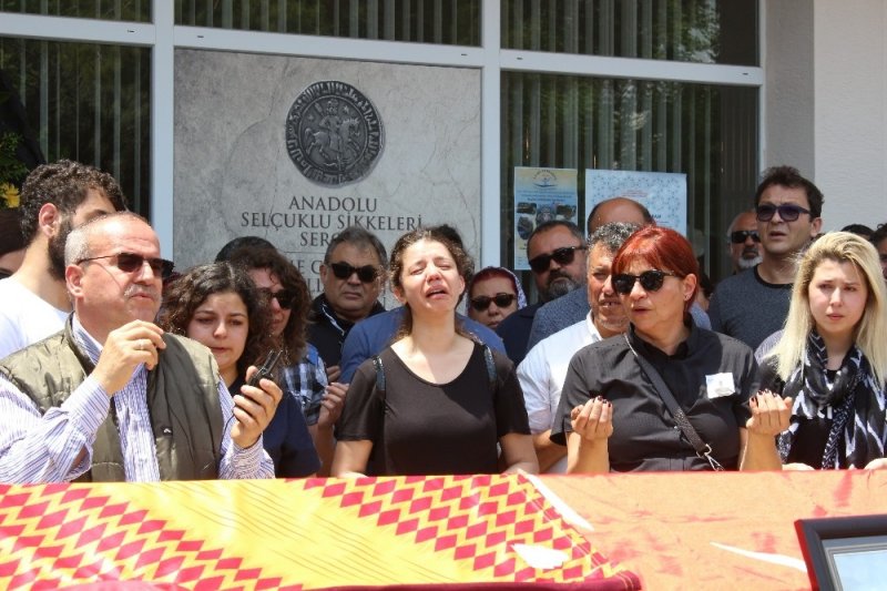 Annem Kardeşimin Bıçaklandığını Bilmiyor Kardeşimin Ölüm Nedeni Kalp Krizi Olduğunu Söyledik