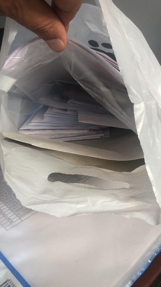 Öğrencilerden Mehmetçiğe Destek Mektubu Ve Türk Bayrağı