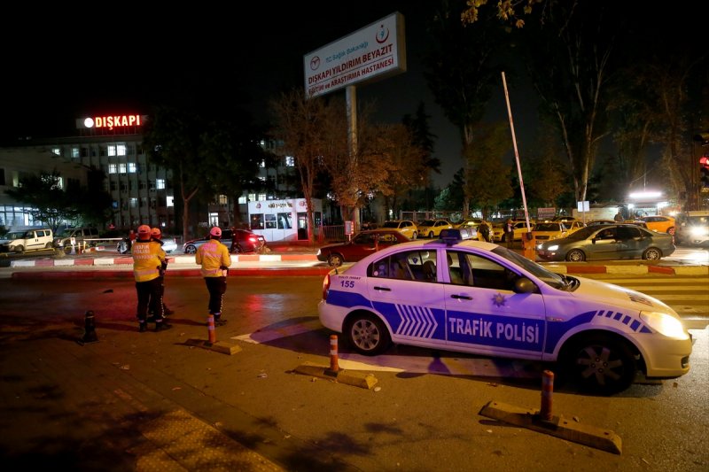 Mhp'li Semih Yalçın'ın Oğlu Ankara Kalesi'nden Düşerek Hayatını Kaybetti