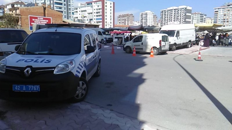 Pazarcıların Silahlı Kavgasında 2 Kişi Yaralandı