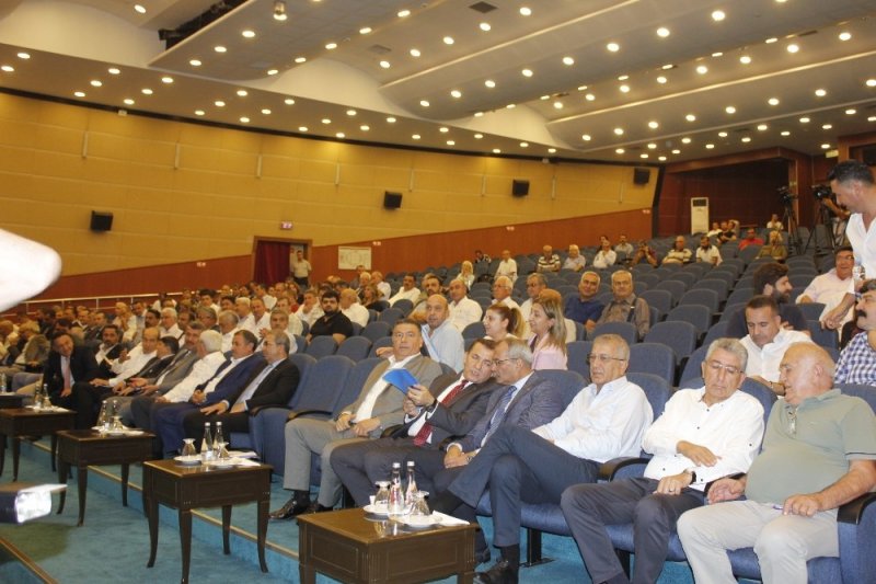 Mersin Büyükşehir Belediye Meclisinden 73 Yeni Otobüs İçin Onay Çıktı