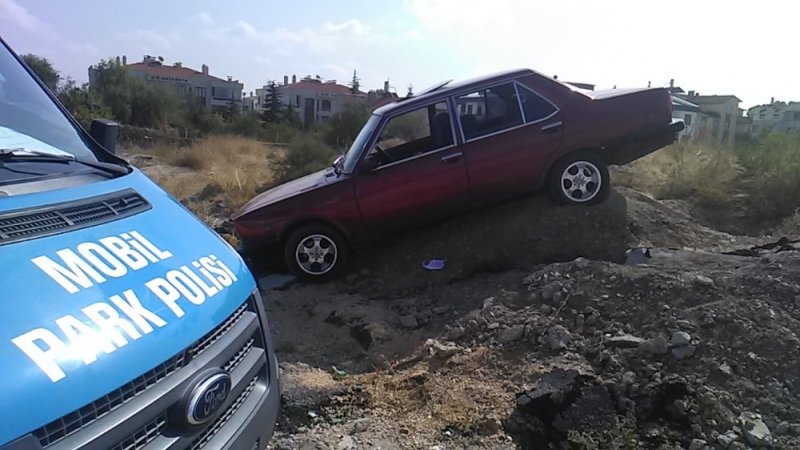 Konya'da 16 Yaşındaki Ehliyetsiz Sürücü Dehşet Saçtı