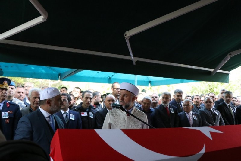 Ağrı Şehidine Gözü Yaşlı Veda