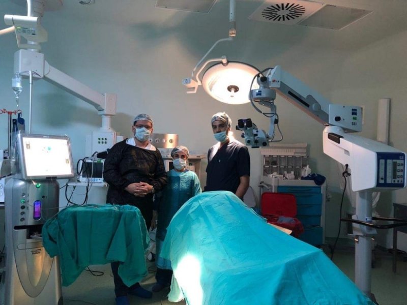 Finike Devlet Hastanesinde Katarakt Ameliyatları Femtosaniye Cihazlarıyla Yapılmaya Başladı