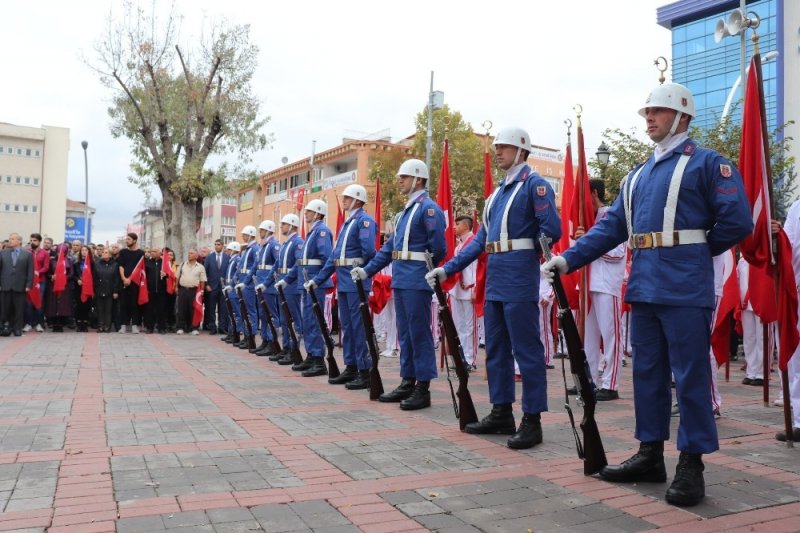 Karaman’da 29 Ekim Kutlamaları