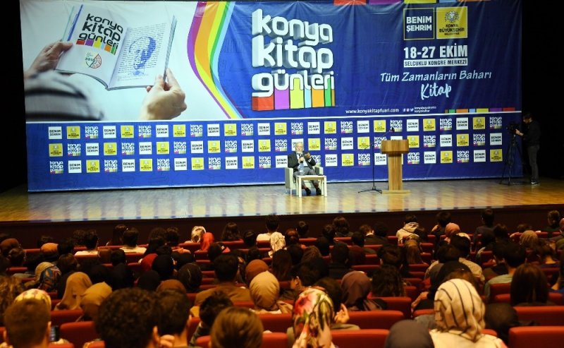Konya'da Binlerce Vatandaş Kitap Günlerinde Buluştu