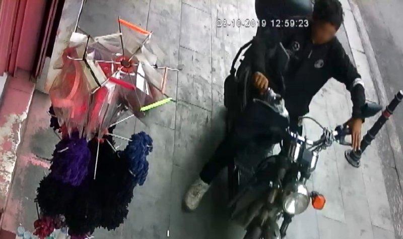 Elektrikli Motosiklet Çalan Şüpheli Çocuk Yakalandı