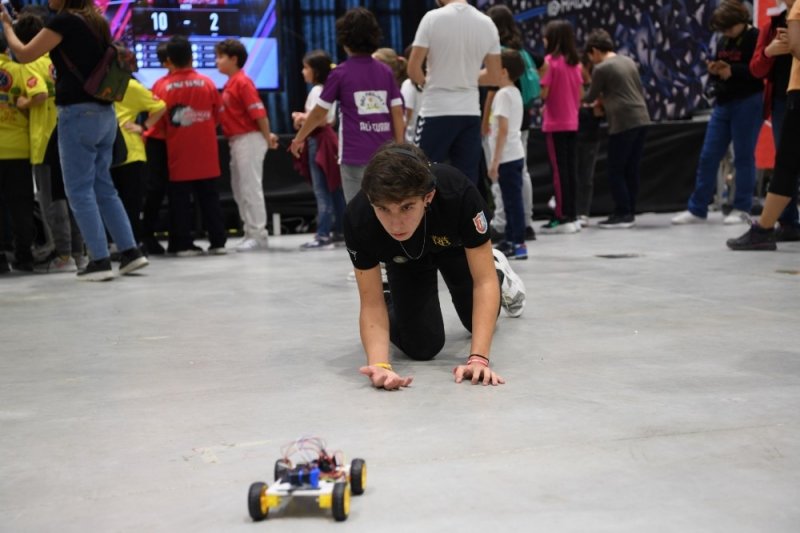 Antalya'da Robotların Heyecanlı Yarışı