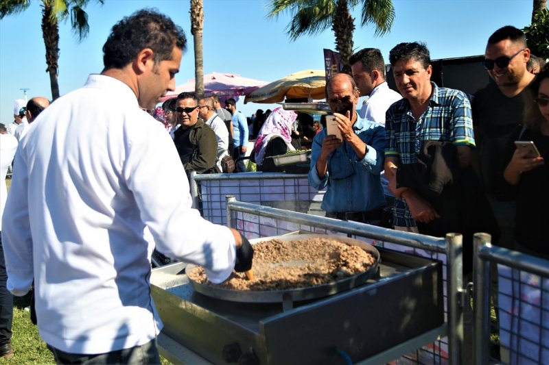 Aşçılık Bölümü Öğrencilerinden 33 Metrelik Tantuni