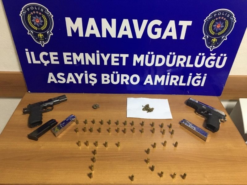 Gasp Ettiler Dediği Kişilerle Uyuşturucu Aleminde Yakalandı