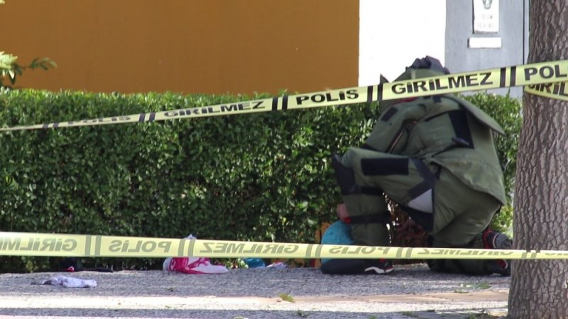 Karaman’da Bomba Paniği Oyuncak Ayı İle Bitti