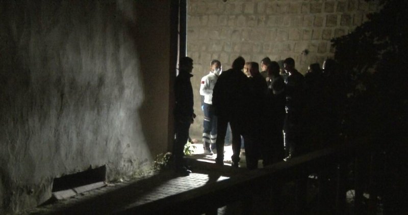 6. Kattan Düşen Şahıs Hayatını Kaybetti