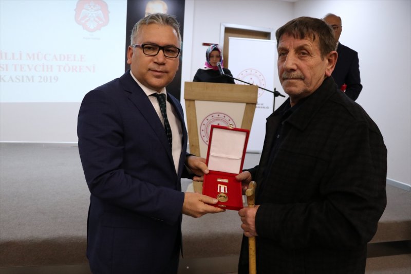 Kıbrıs Gazileri İçin Niğde'de Madalya Ve Berat Tevcih Töreni