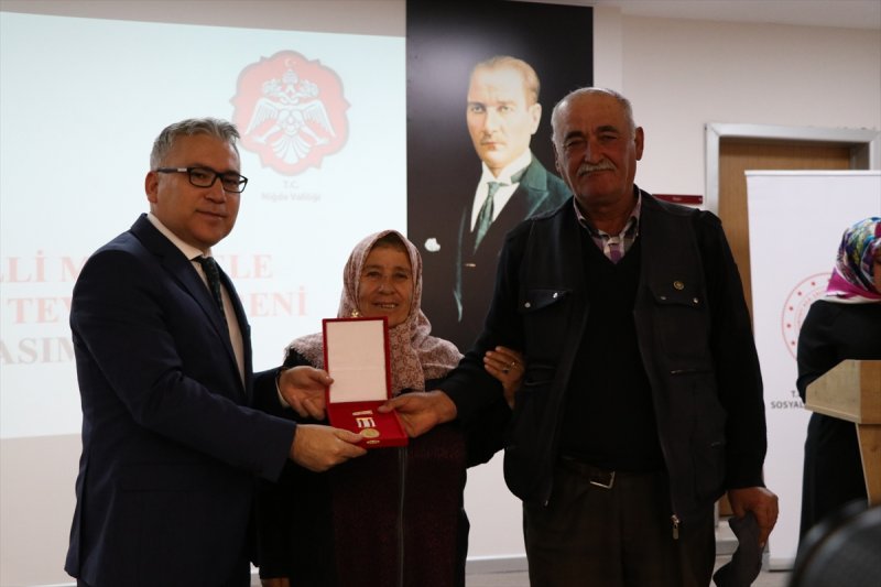 Kıbrıs Gazileri İçin Niğde'de Madalya Ve Berat Tevcih Töreni